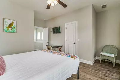 1002 W Main St, Pensacola, FL 32502 - Photo 8