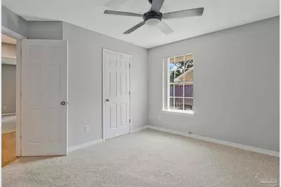 1028 Great Oaks Dr, Gulf Breeze, FL 32563 - Photo 32