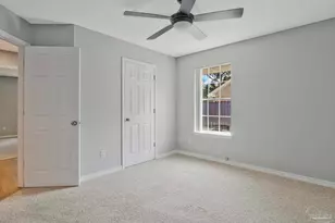 1028 Great Oaks Dr, Gulf Breeze, FL 32563 - Photo 32
