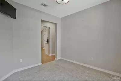 1028 Great Oaks Dr, Gulf Breeze, FL 32563 - Photo 8
