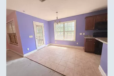 4042 Jacaranda Trc, Milton, FL 32583 - Photo 4