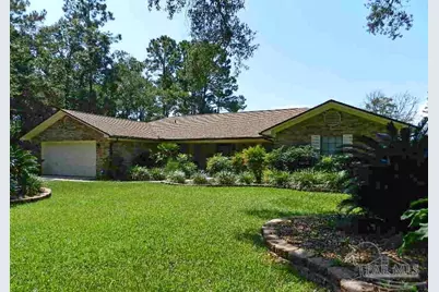 5639 Bay Forest Dr, Pensacola, FL 32526 - Photo 2
