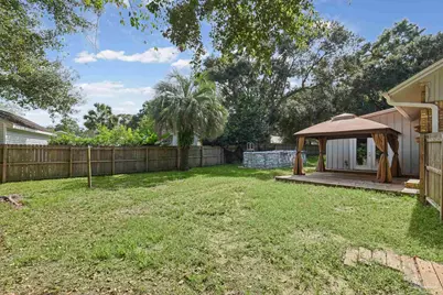 2143 Yardley Cir, Pensacola, FL 32505 - Photo 8