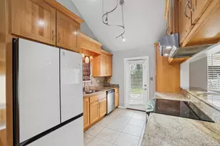 2143 Yardley Cir, Pensacola, FL 32526 - Photo 26