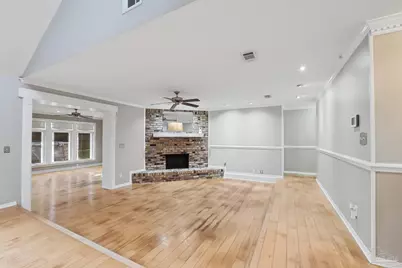 2143 Yardley Cir, Pensacola, FL 32505 - Photo 16