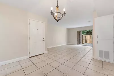 8101 Tippin Ave #F, Pensacola, FL 32514 - Photo 6