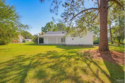 5647 Tilubo Ln, Pace, FL 32571 - Photo 2