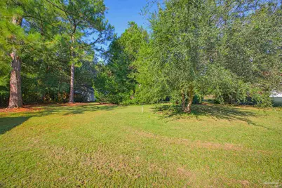 5647 Tilubo Ln, Pace, FL 32571 - Photo 32