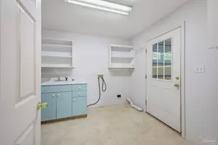 5647 Tilubo Ln, Pace, FL 32571 - Photo 22