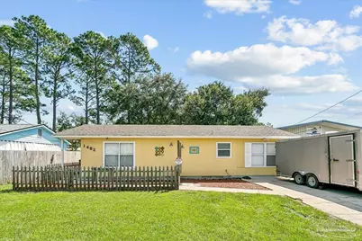 1482 S Fairfield Dr, Pensacola, FL 32507 - Photo 1
