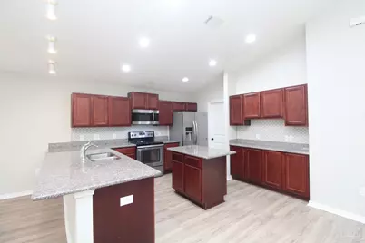 5605 Peach Dr, Pace, FL 32571 - Photo 4