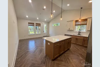 1212 N Hayne St #A, Pensacola, FL 32503 - Photo 6