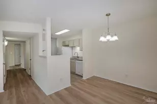 2303 Michigan Ave, Pensacola, FL 32526 - Photo 8