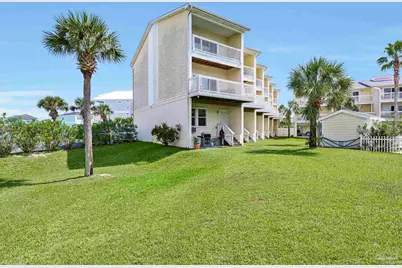 1440 Paradise Point Dr #34, Navarre Beach, FL 32566 - Photo 6