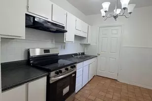 13 Lincoln Rd, Pensacola, FL 32507 - Photo 8