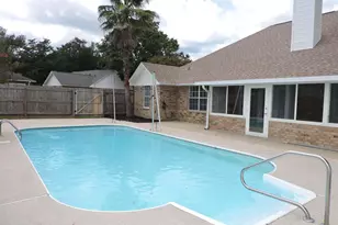 6340 Summer Lakes Ln, Pensacola, FL 32504 - Photo 40