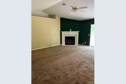 571 Riola Pl, Pensacola, FL 32506 - Photo 2