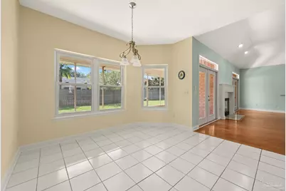 1017 Bushwood Dr, Cantonment, FL 32533 - Photo 18