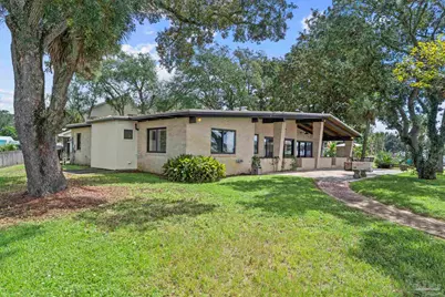 427 Vancouver St, Pensacola, FL 32507 - Photo 4