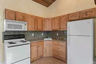 427 Vancouver St, Pensacola, FL 32507 - Photo 50