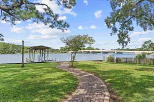 427 Vancouver St, Pensacola, FL 32507 - Photo 40