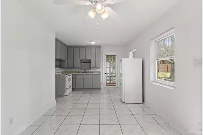 427 Vancouver St, Pensacola, FL 32507 - Photo 58