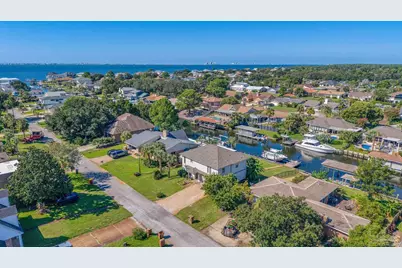 1153 Sunset Ln, Gulf Breeze, FL 32563 - Photo 44