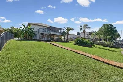1153 Sunset Ln, Gulf Breeze, FL 32563 - Photo 58
