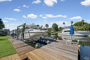 1153 Sunset Ln, Gulf Breeze, FL 32563 - Photo 38