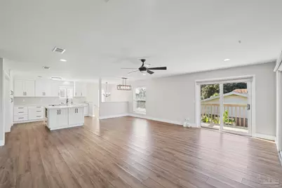 1153 Sunset Ln, Gulf Breeze, FL 32563 - Photo 14