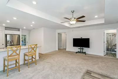 701 Boxwood Dr, Pensacola, FL 32503 - Photo 8