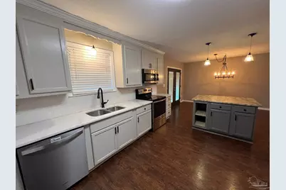 2135 Summit Blvd, Pensacola, FL 32503 - Photo 4