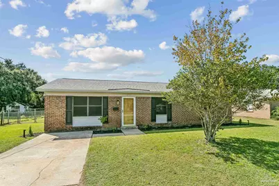4373 Pine Villa Cir, Pace, FL 32571 - Photo 2