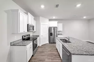 5898 Danbury Blvd, Pace, FL 32571 - Photo 32