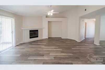 643 Downhaul Dr, Pensacola, FL 32507 - Photo 6