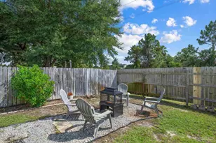 9447 Parker Pl Dr, Navarre, FL 32566 - Photo 36