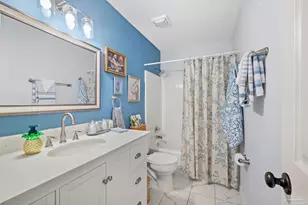 9447 Parker Pl Dr, Navarre, FL 32566 - Photo 10