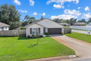 9447 Parker Pl Dr, Navarre, FL 32566 - Photo 4