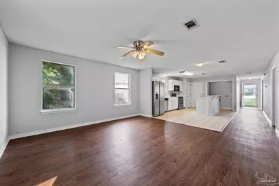 1089 Antigua Cir, Pensacola, FL 32506 - Photo 2