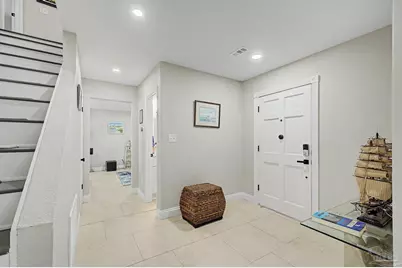 5715 Hilltop Dr, Pensacola, FL 32504 - Photo 10