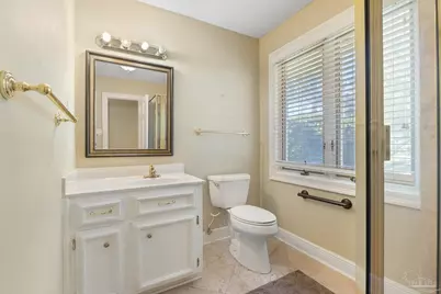 801 Bay Cliffs Rd, Gulf Breeze, FL 32561 - Photo 24