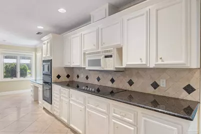 801 Bay Cliffs Rd, Gulf Breeze, FL 32561 - Photo 14