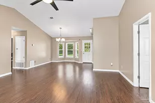 6353 Jason Dr, Milton, FL 32570 - Photo 10