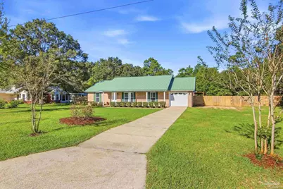 6353 Jason Dr, Milton, FL 32570 - Photo 4
