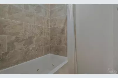 911 Springbrook Ave, Pensacola, FL 32505 - Photo 14