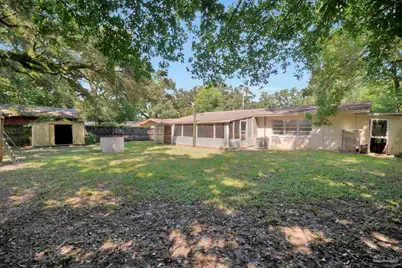 911 Springbrook Ave, Pensacola, FL 32505 - Photo 2