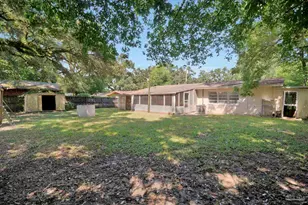 911 Springbrook Ave, Pensacola, FL 32505 - Photo 2