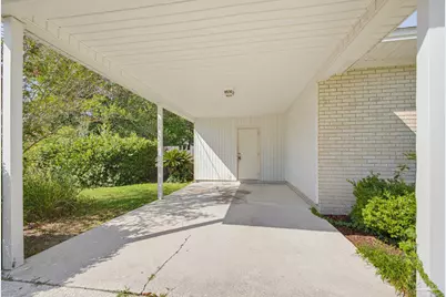 1011 Gerhardt Dr, Pensacola, FL 32503 - Photo 4