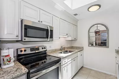 3400 Wimbledon Dr, Pensacola, FL 32504 - Photo 12