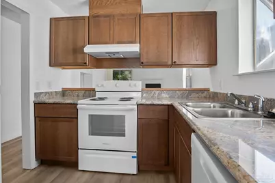 1500 E Johnson Ave #204, Pensacola, FL 32514 - Photo 6